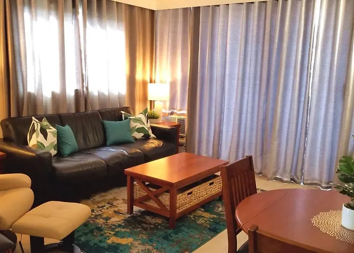 Waikiki Kuhio 1-Bedrm Apt, Ocean View, Free Parking & Wifi