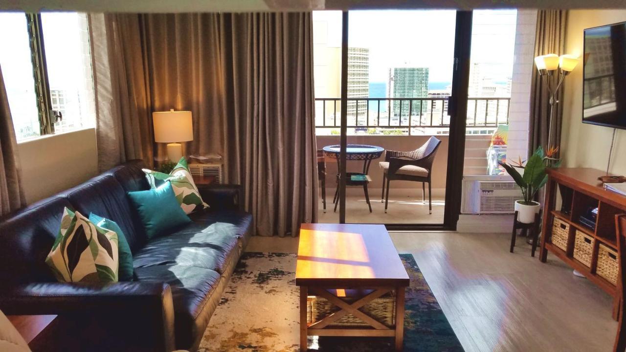 Waikiki Kuhio 1-bedrm Apt, Ocean View, Free Parking & Wifi * Honolulu