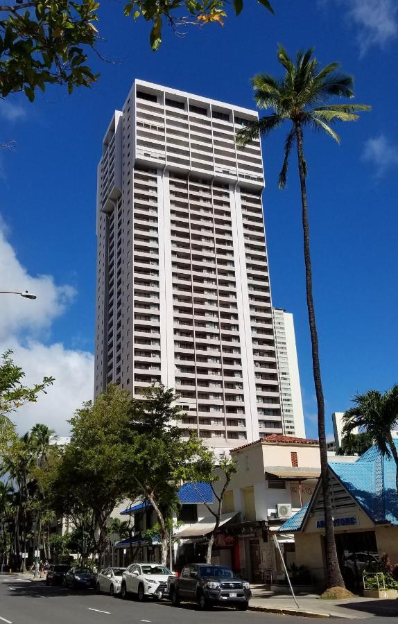 Waikiki Kuhio 1-bedrm Apt, Ocean View, Free Parking & Wifi Aparthotel
