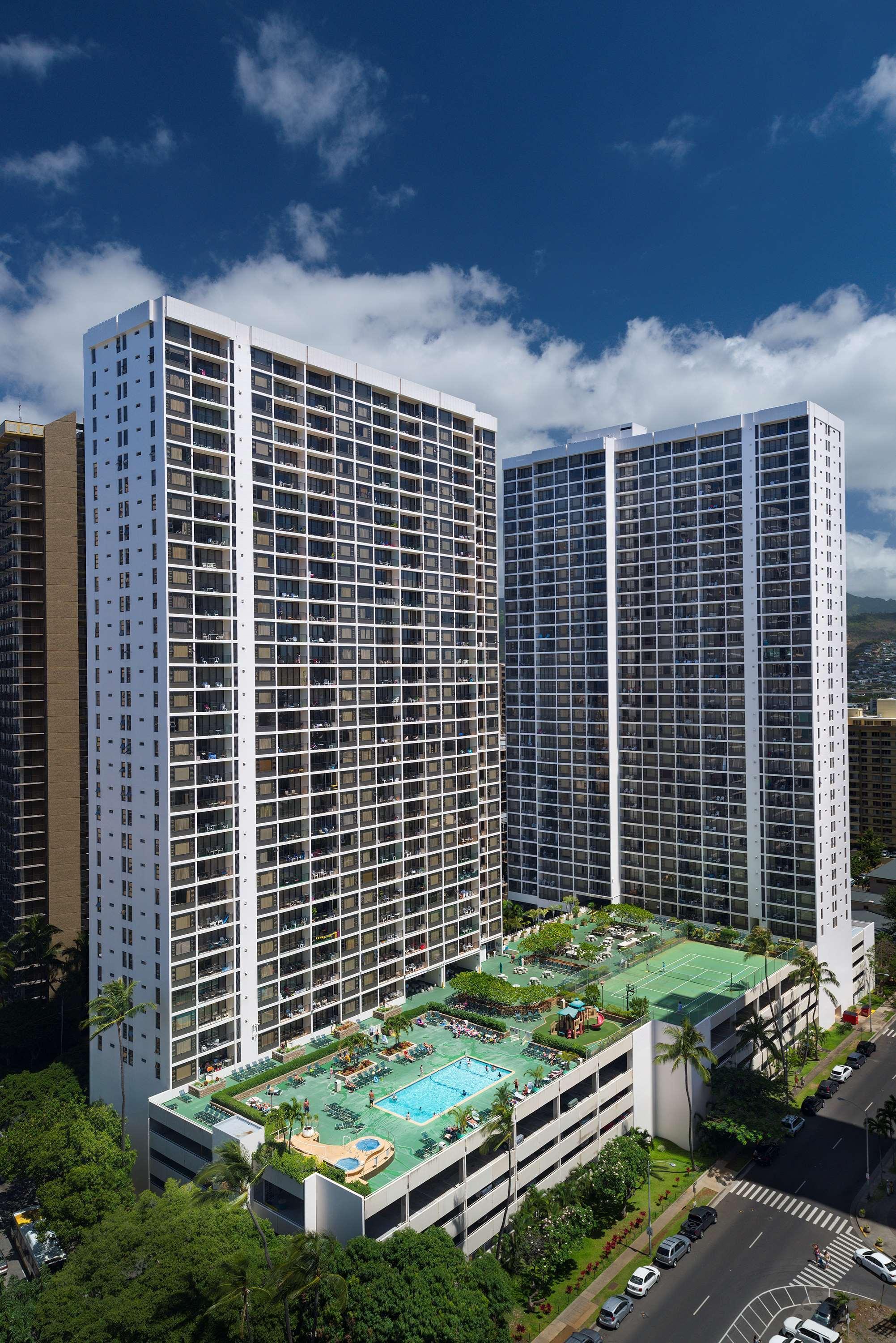 Aston At The Waikiki Banyan Honolulu