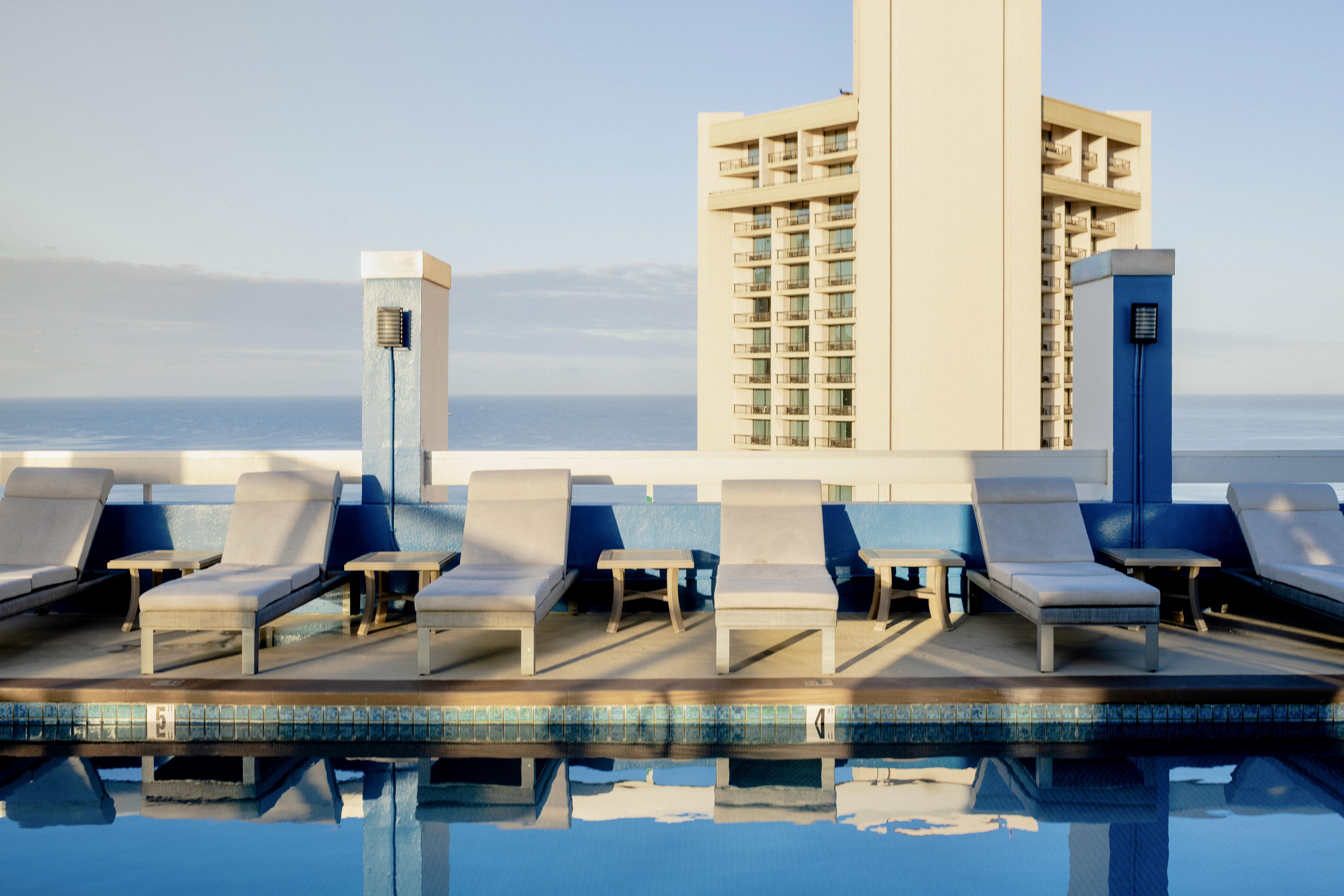 Hotel Pacific Monarch 3*