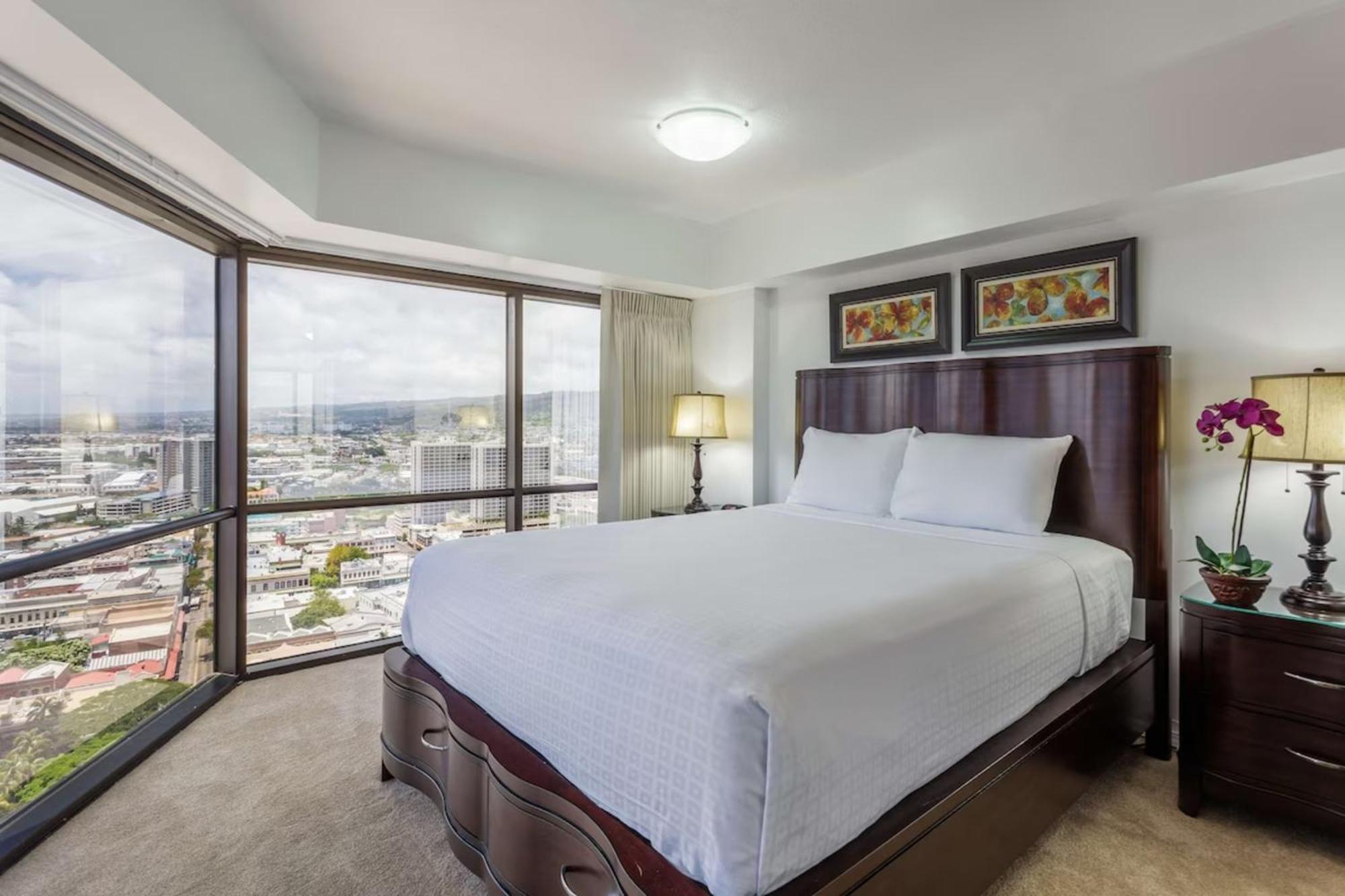 Aparthotel Aston At The Executive Centre 4*