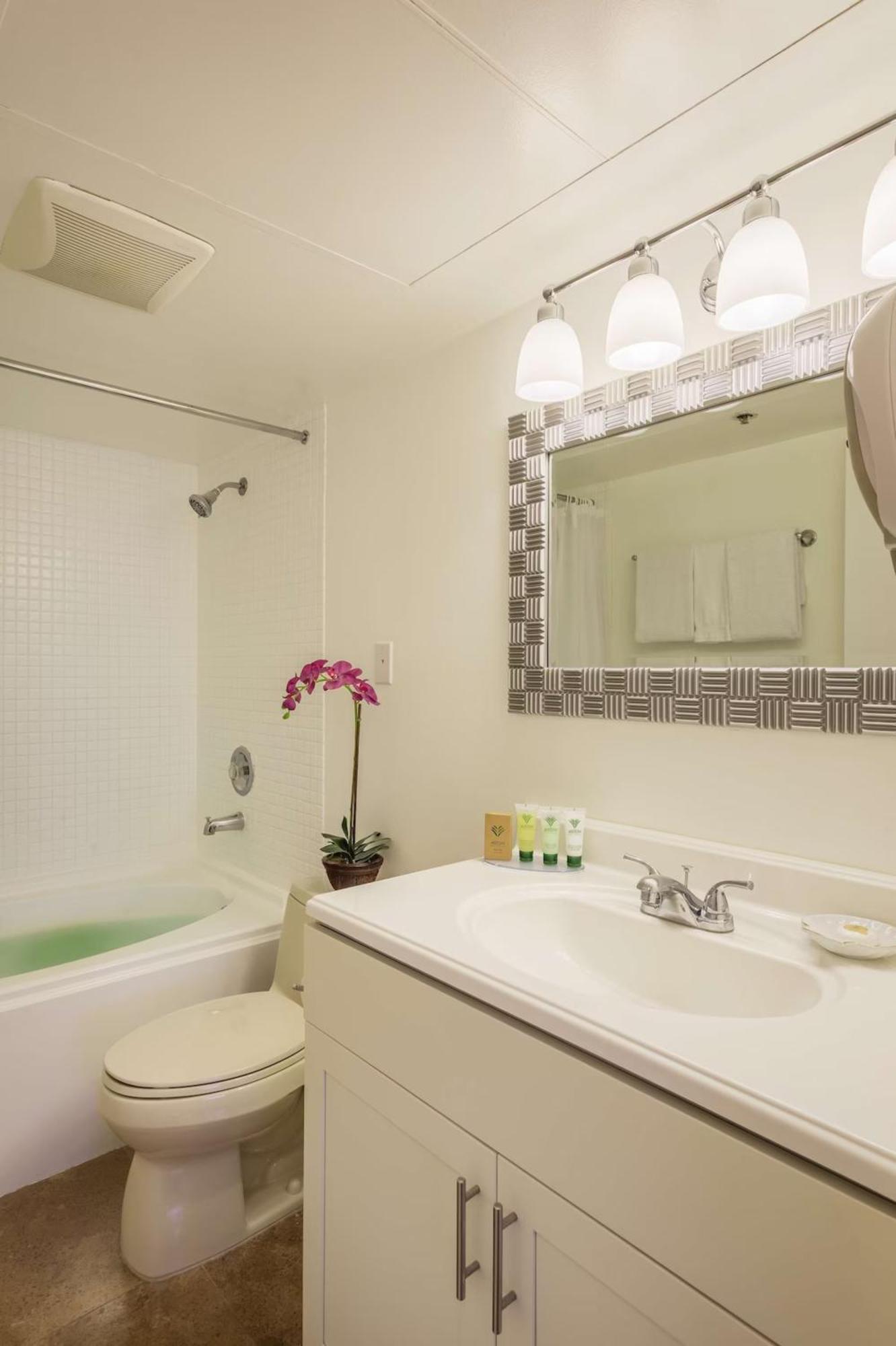 Aparthotel Aston At The Executive Centre Honolulu