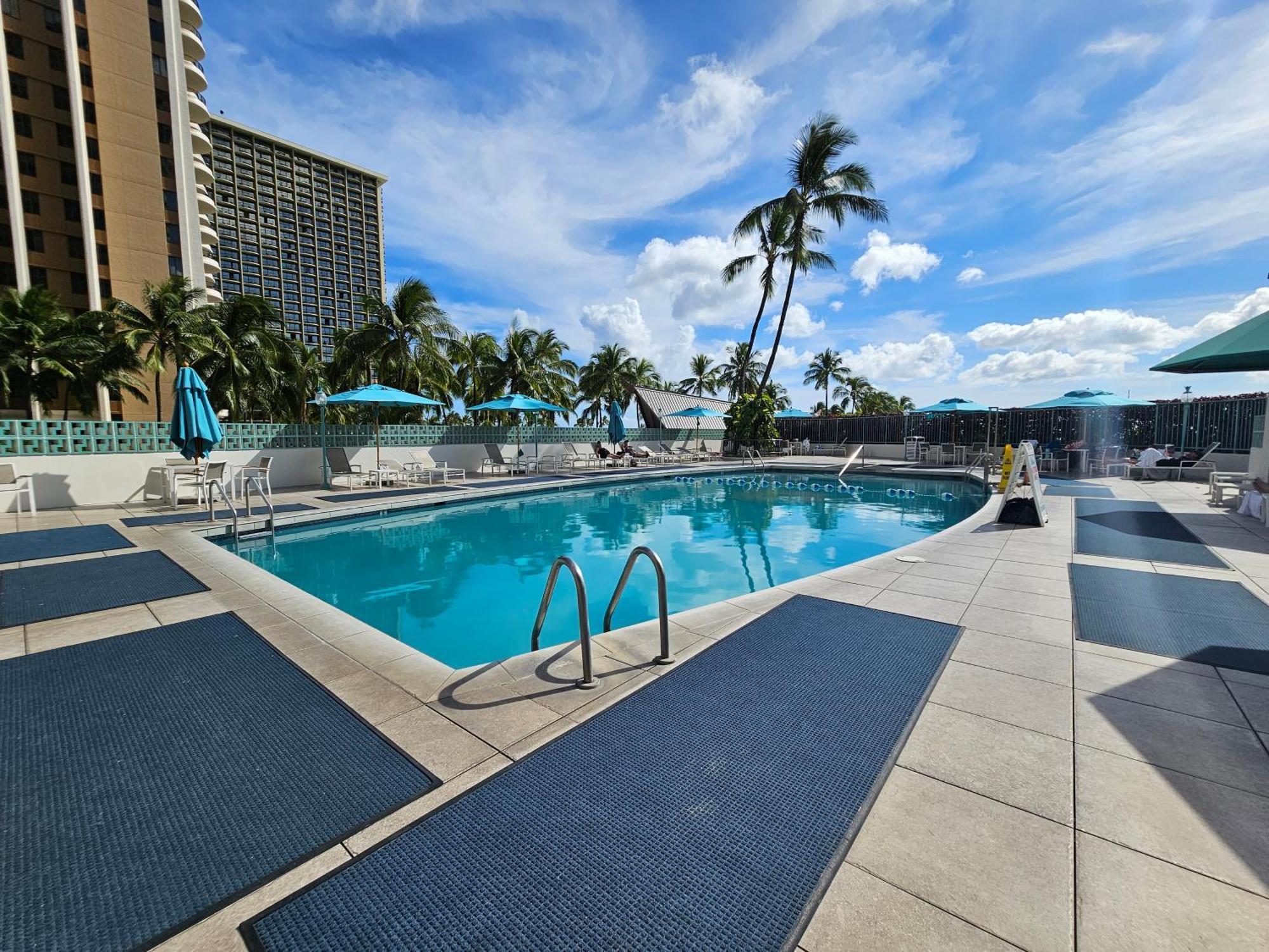 Apartment Ilikai Tower 1340 Lagoon View 1br Honolulu