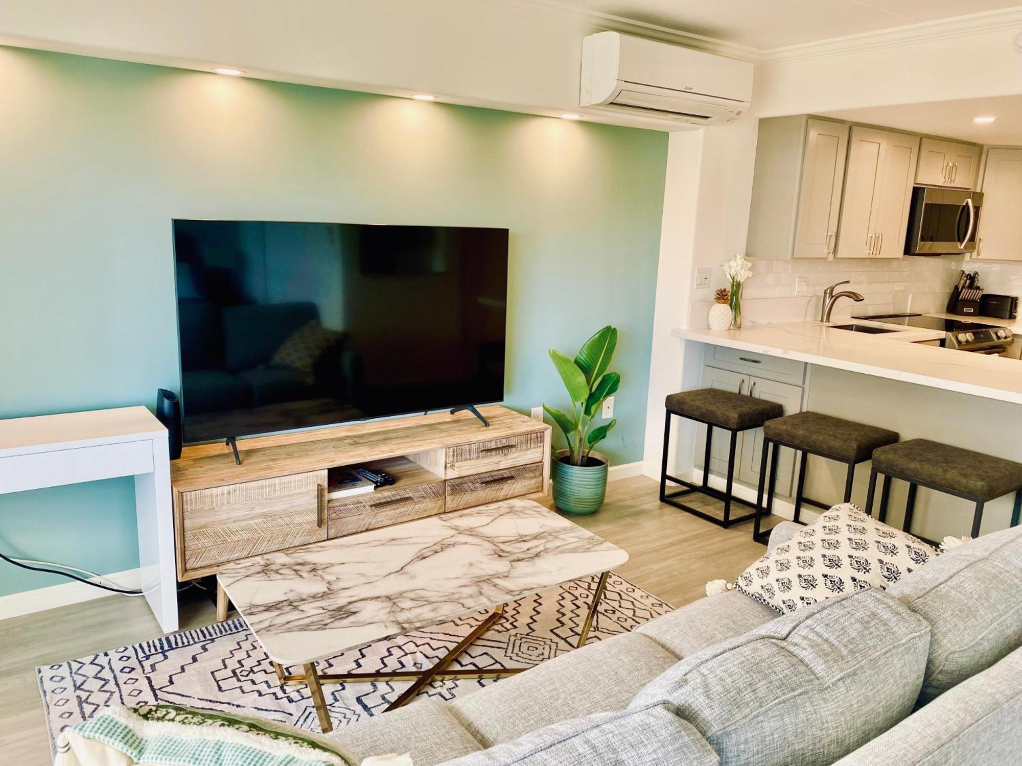 Panoramic Oceanview - Full Kitchen In Each Room, 2 Swimming Pools, Onsite Restaurants, Fireworks Every Friday Apartment *