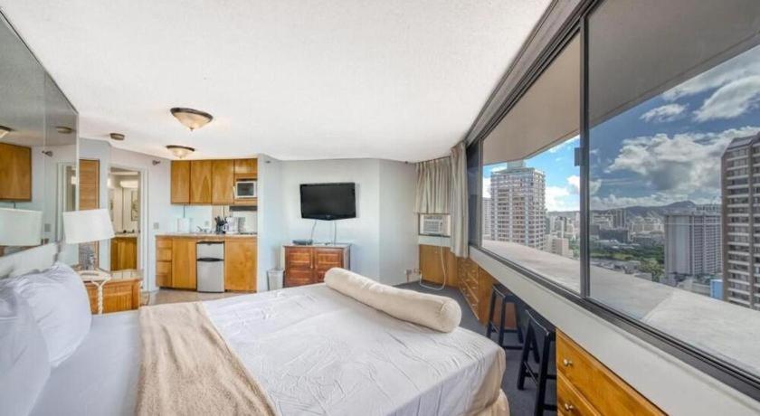 Marina Tower Waikiki