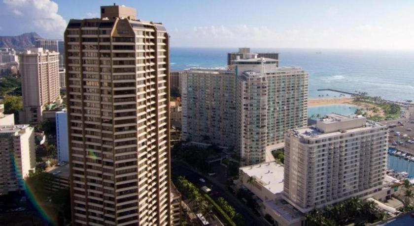 Hotel Marina Tower Waikiki 2*