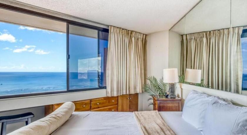 Marina Tower Waikiki Honolulu
