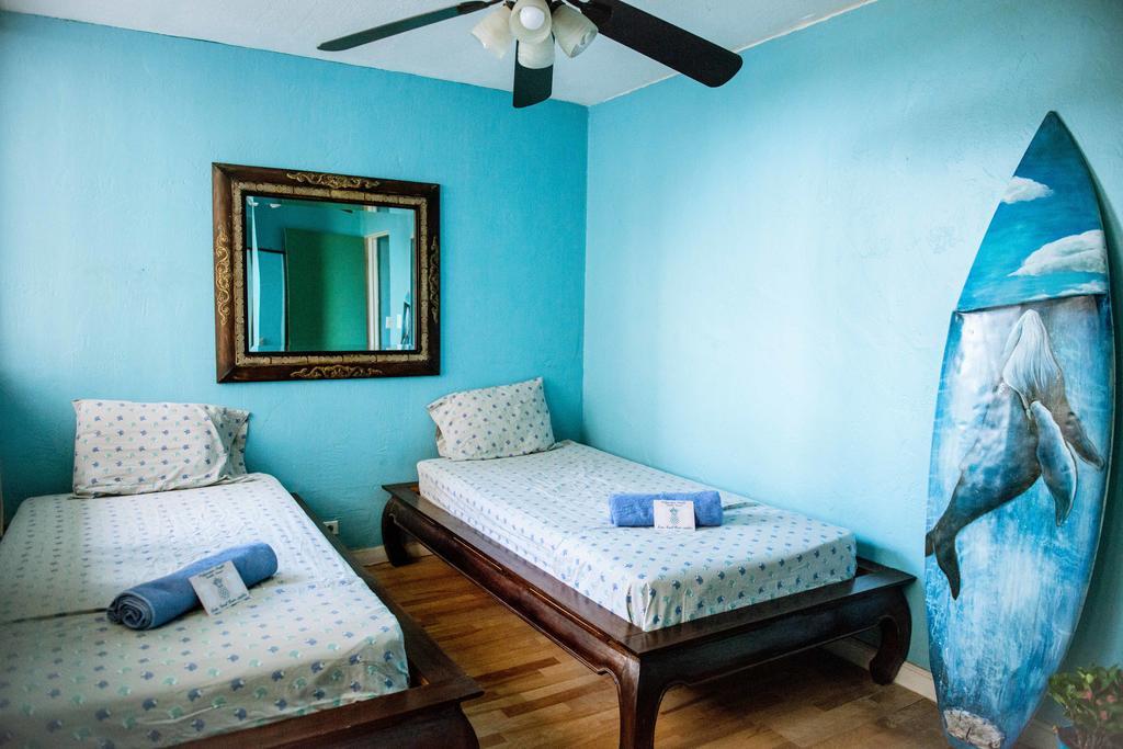 Polynesian Club Hostel Honolulu