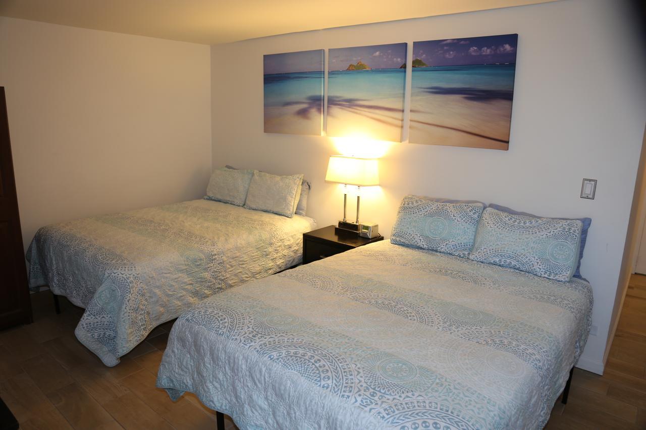 Pacific Monarch 3*