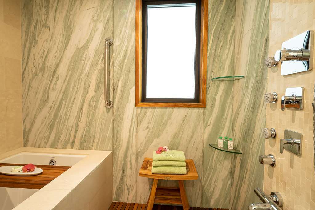 Espacio The Jewel Of Waikiki Hotel Honolulu