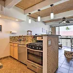 Kailua Bay View, Ac, King Bed, Lanai, Pool, Walk To Kailua Village