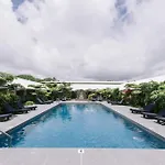 Scp Hilo Hotel