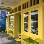 Pahoa Village Hostel