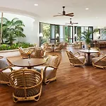 Outrigger Kona Resort And Spa