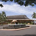 Makaha Resort & Golf Club
