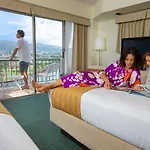 Coconut Waikiki Hotel