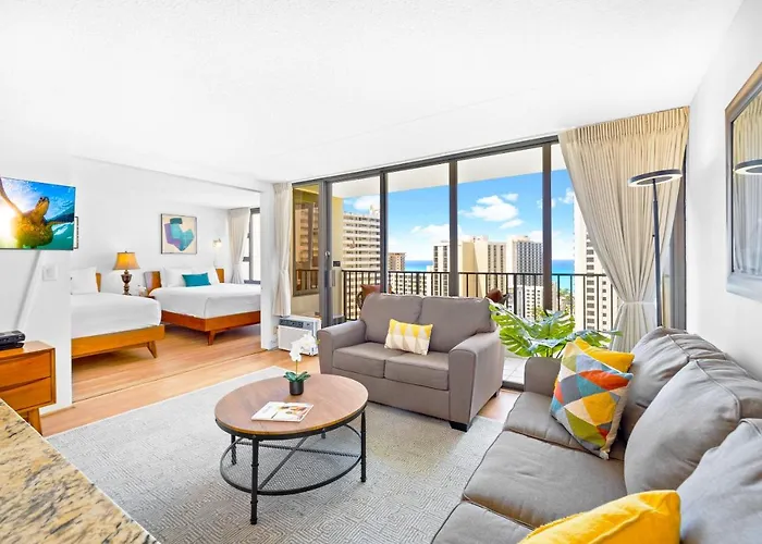 Stunning Ocean View 1Br Condo - Free Parking!