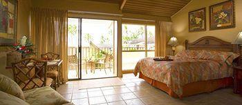 Makaha & Golf Club
