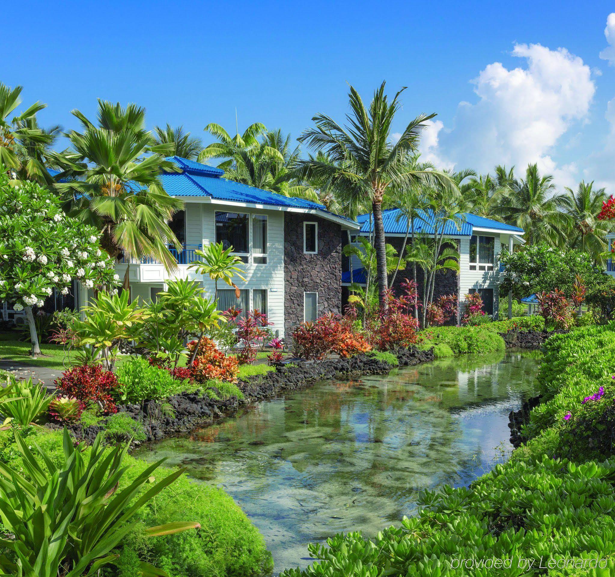 Holua Resort