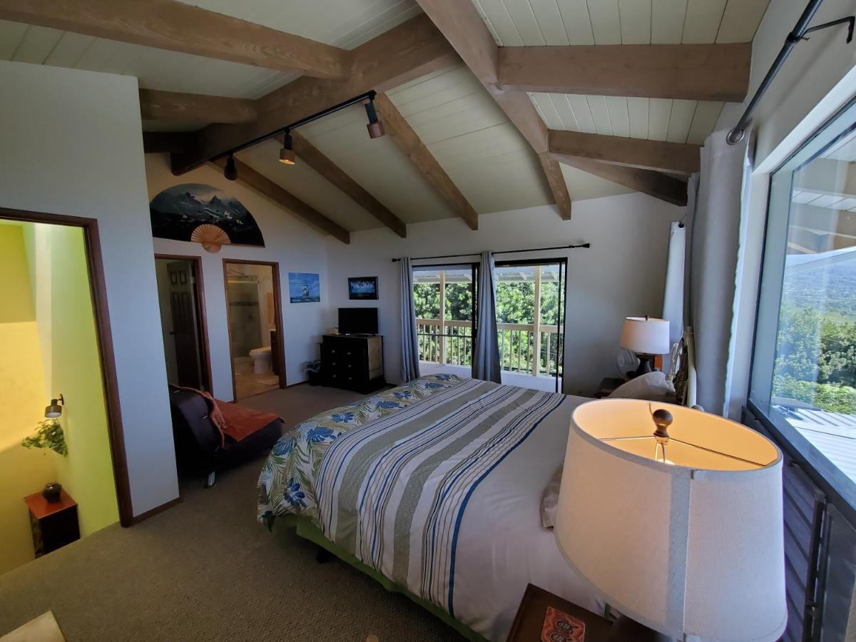 A Beautiful Edge Of The World Bed & Breakfast Captain Cook