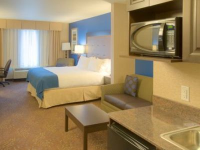 Resort Express & By Ihg