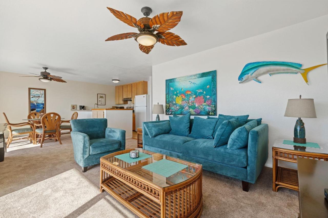 Kona Seaspray Villa *