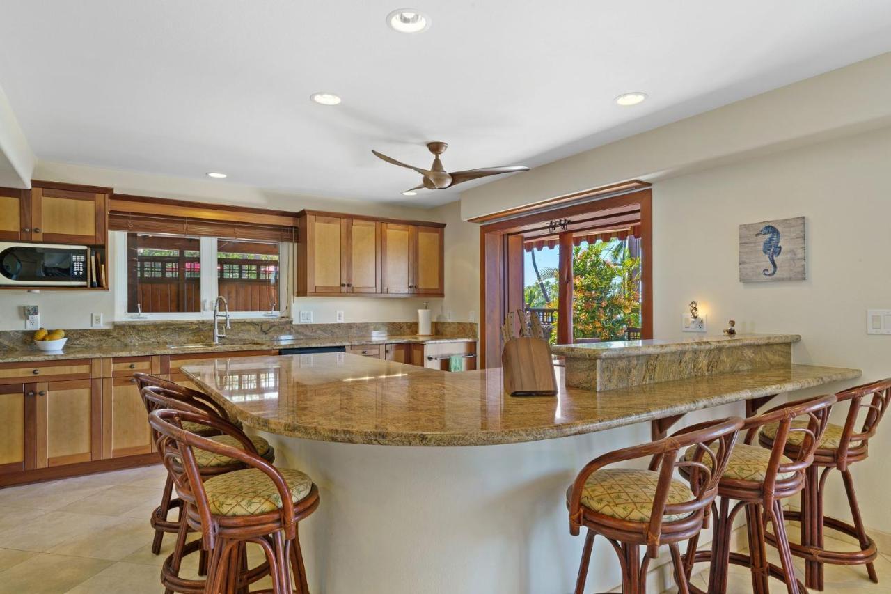 Kona Seaspray Villa Keauhou