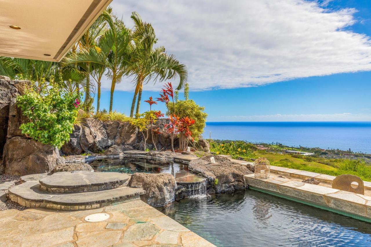 Holiday home Waterfall House - Hawaii