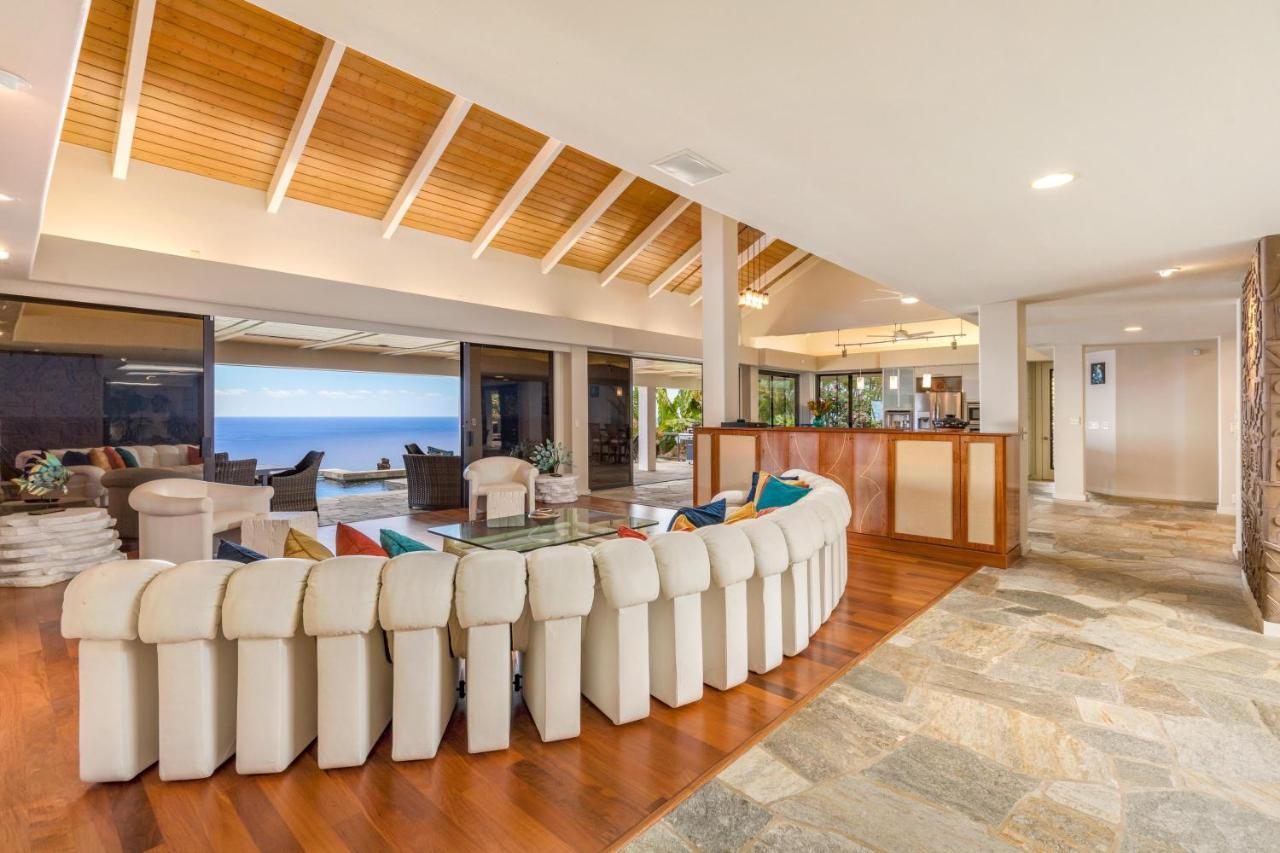 Waterfall House - Hawaii * Kailua-Kona