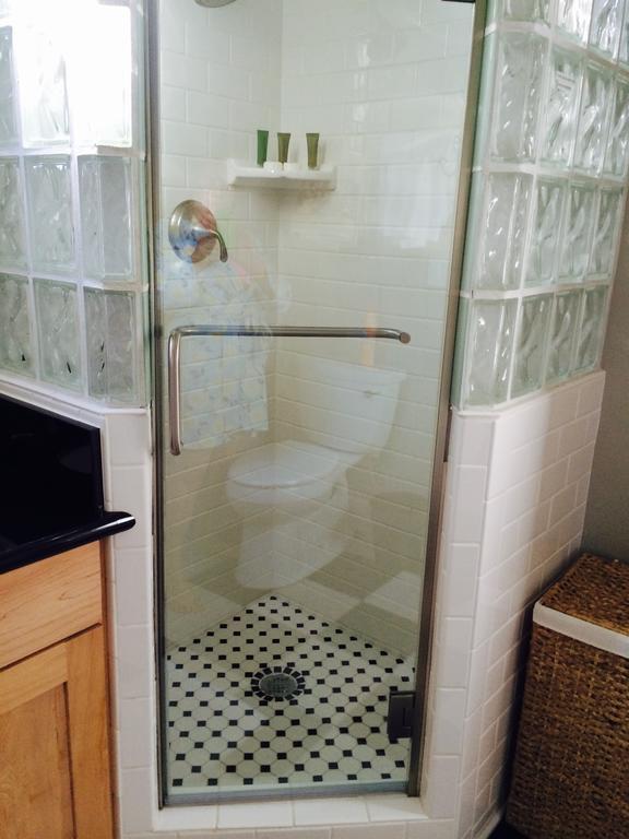 Hamakua Ranch House (adults Only) Bed & Breakfast