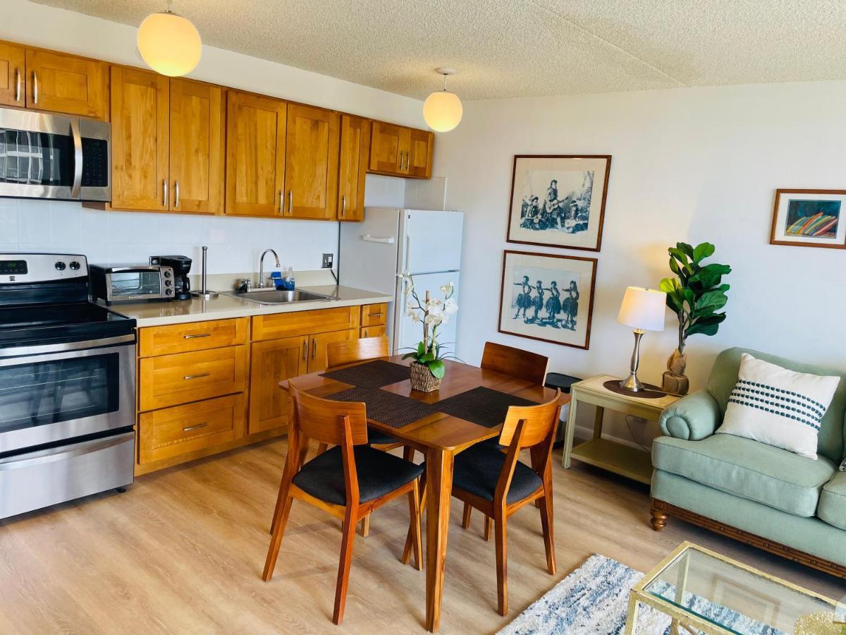 Apartment Waikiki Banyan 3411 Ocean View - Free Parking *