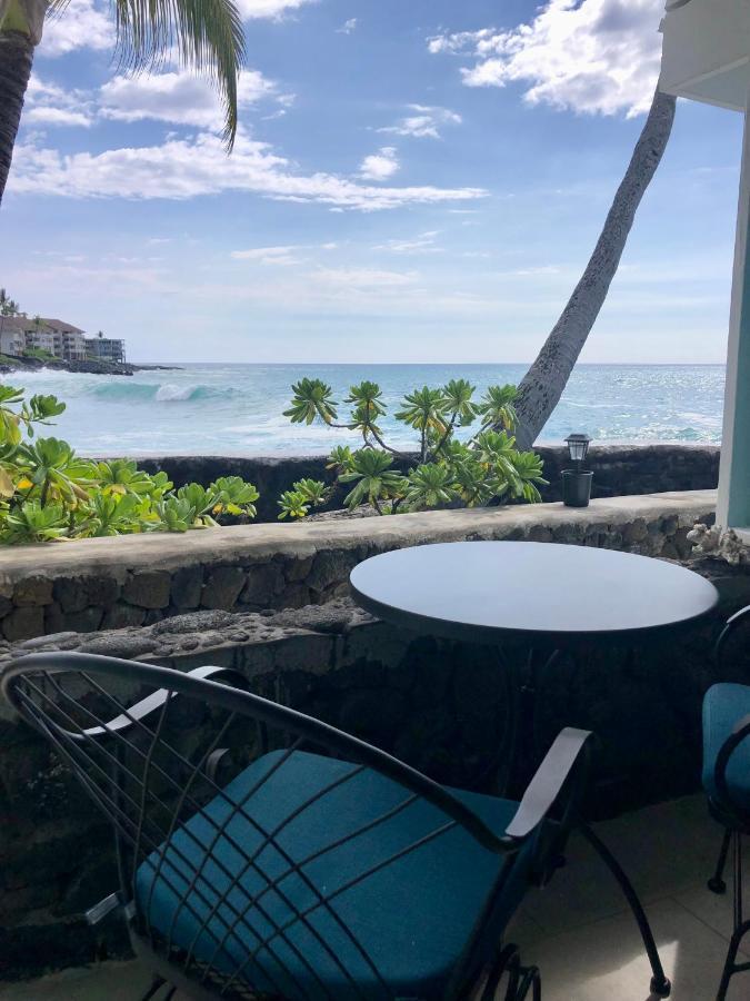 Kona Tiki Hotel