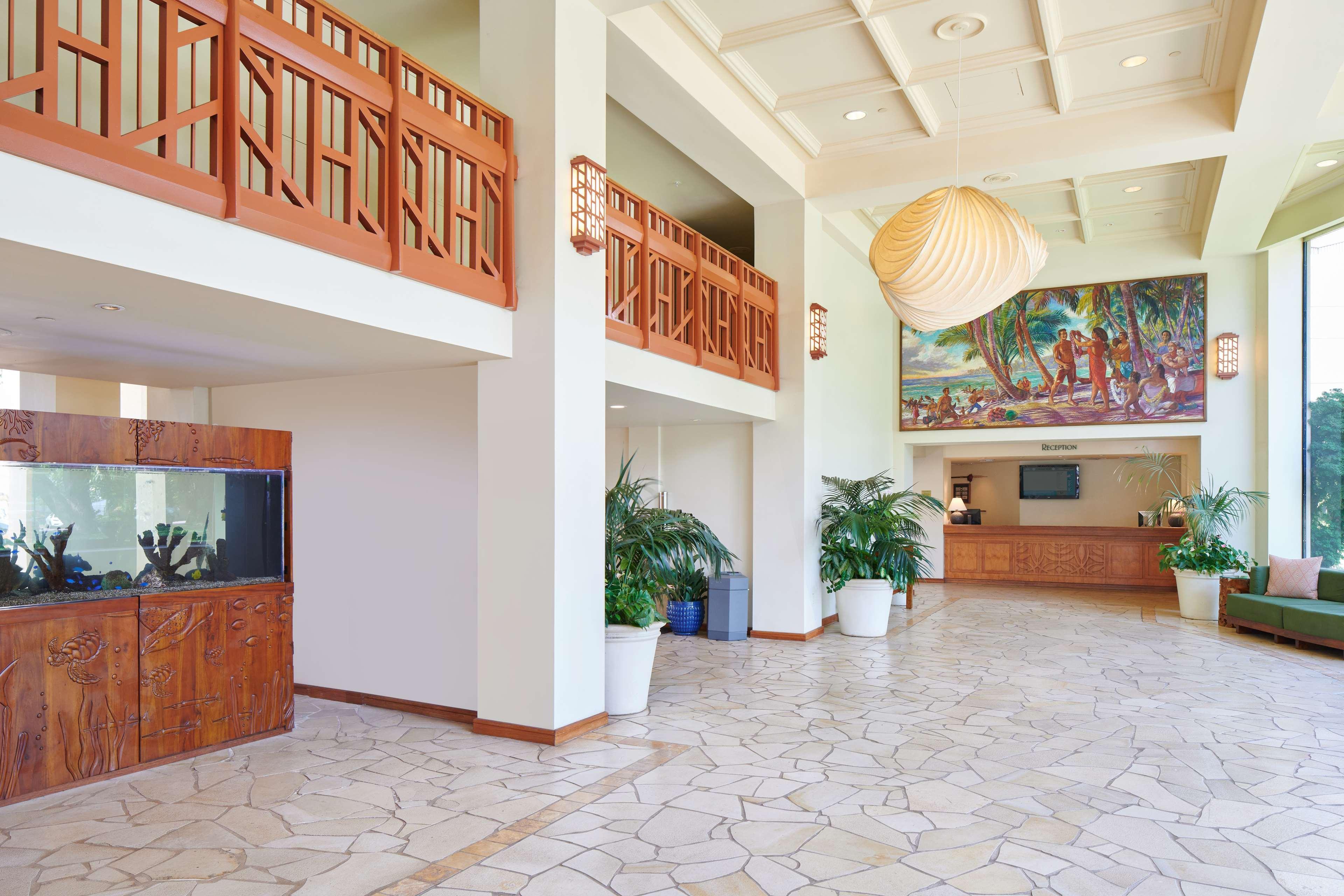 Aston Kaanapali Shores Aparthotel
