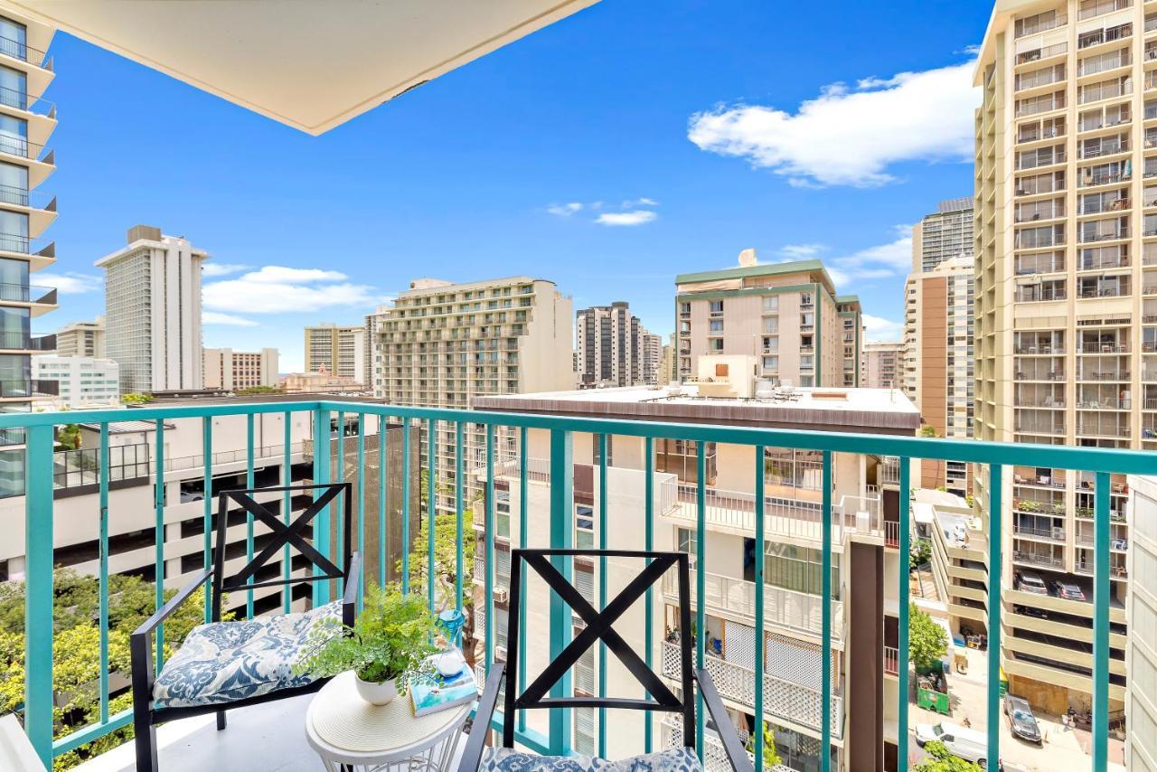 Beautiful In The Heart Of Vibrant Waikiki Honolulu