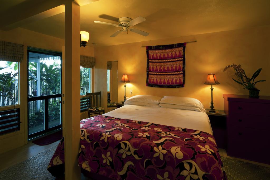 Hale Kai Hawaii 4*