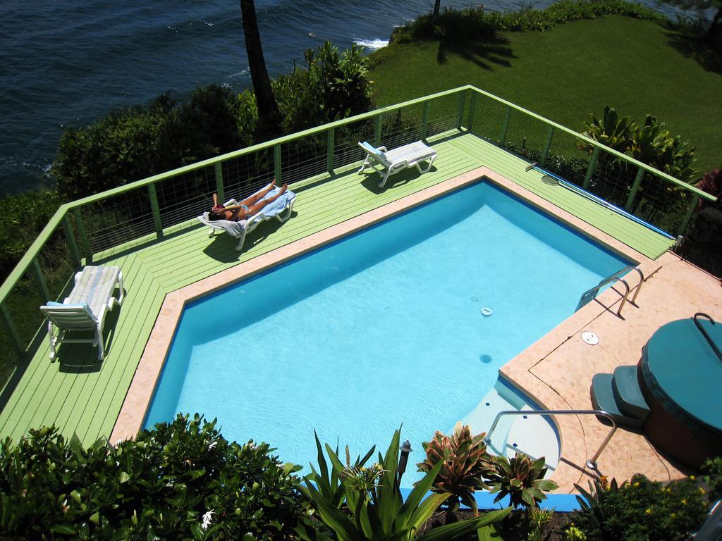 Hale Kai Hawaii Bed & Breakfast