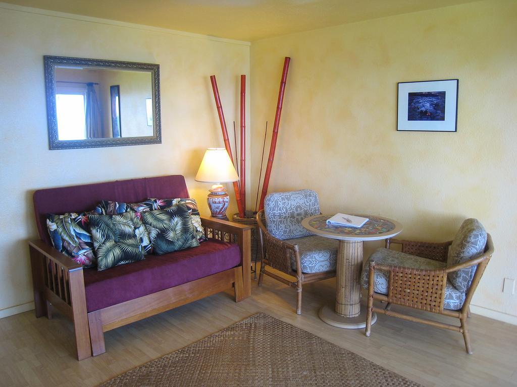 Hale Kai Hawaii Bed & Breakfast