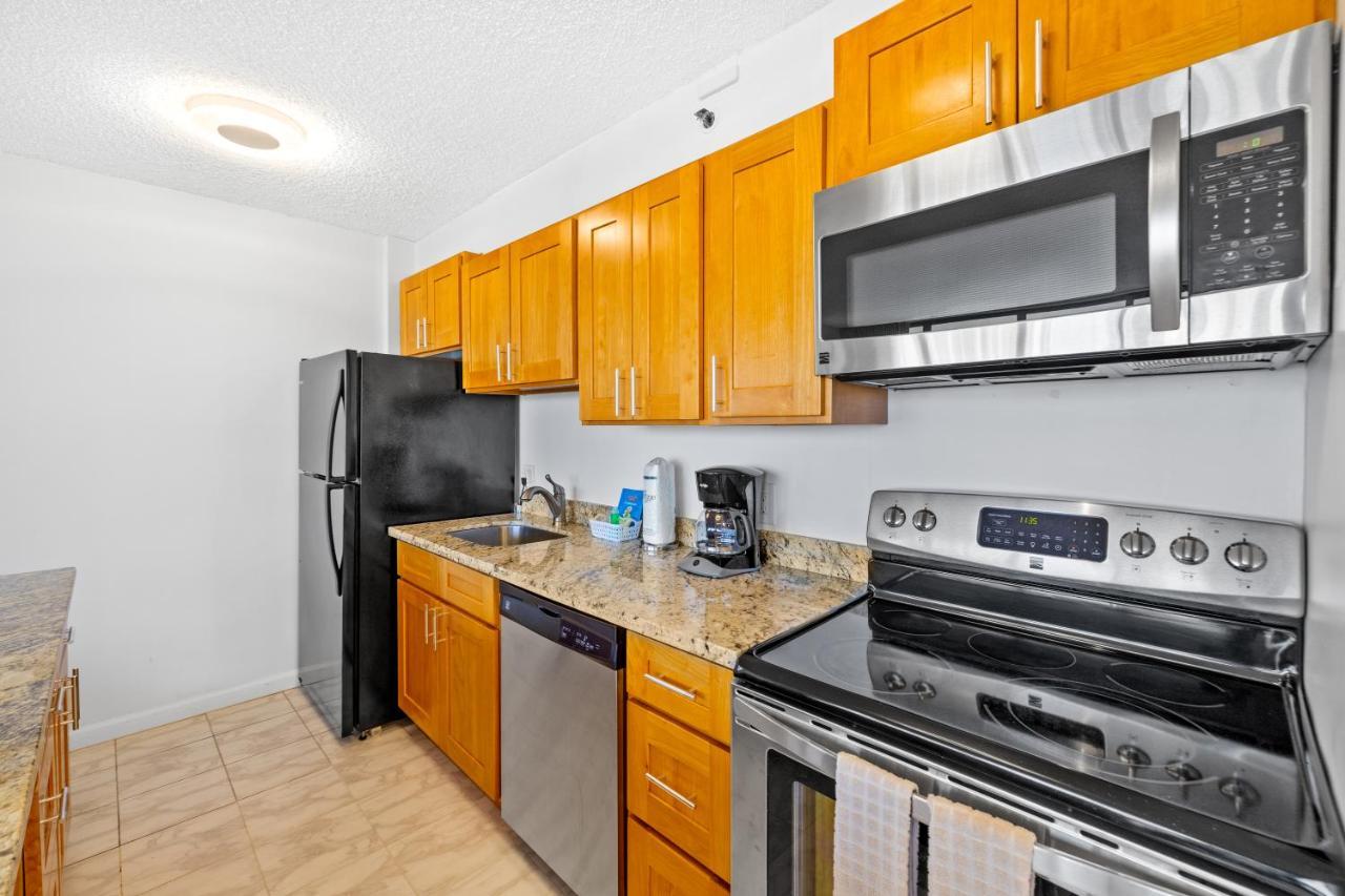 Stunning Ocean View 1br - Free Parking! Apartment *