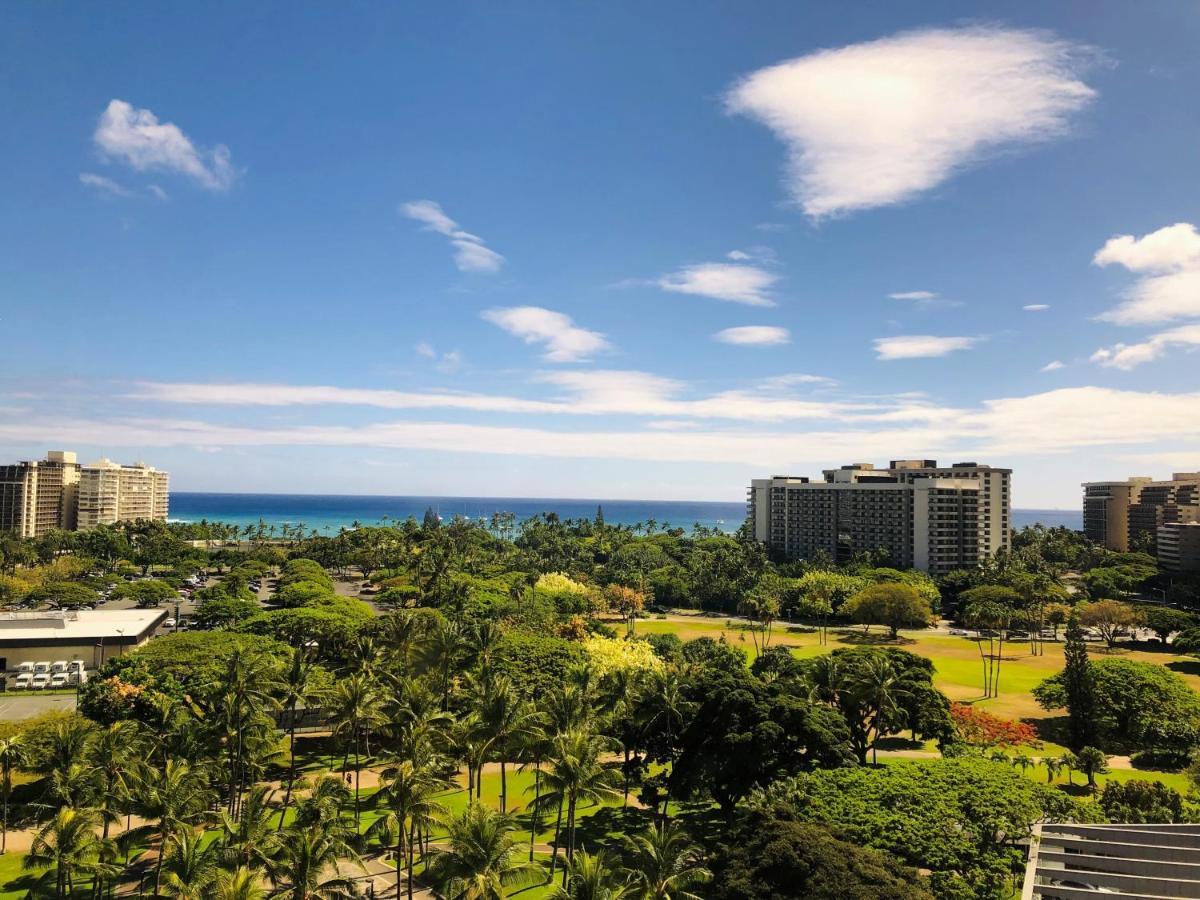 Hotel La Croix Honolulu
