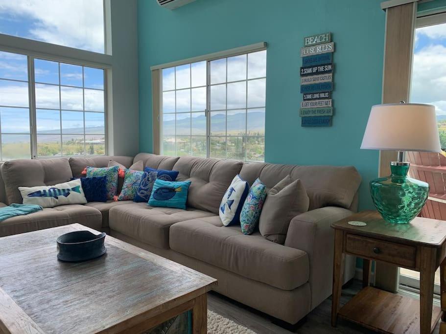 Coastal Sleeps 10 *