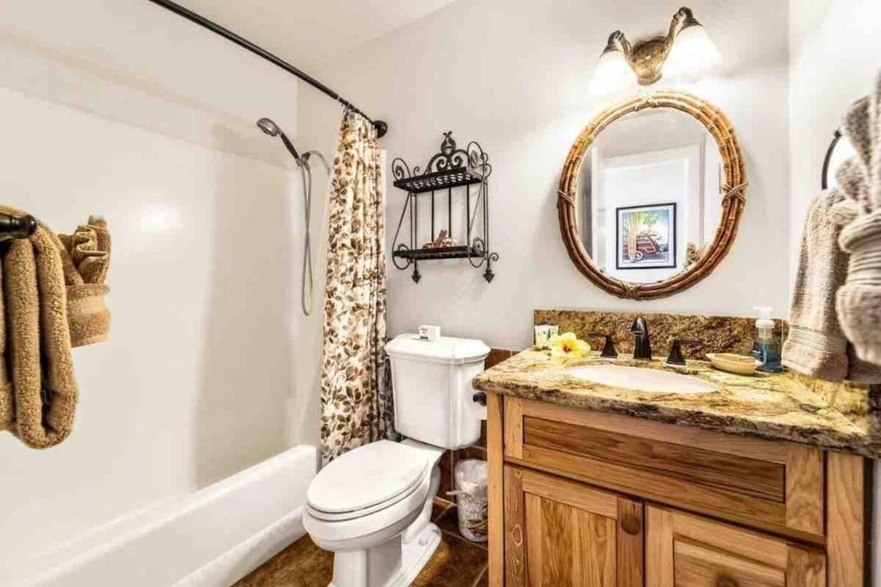 Kailua Bay View, Ac, King Bed, Lanai, Pool, Walk To Kailua Village *