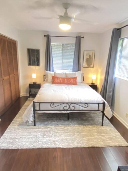 Peaceful, Private Master Bedroom With Own Bath Near Hilo, With Ac! Apartment