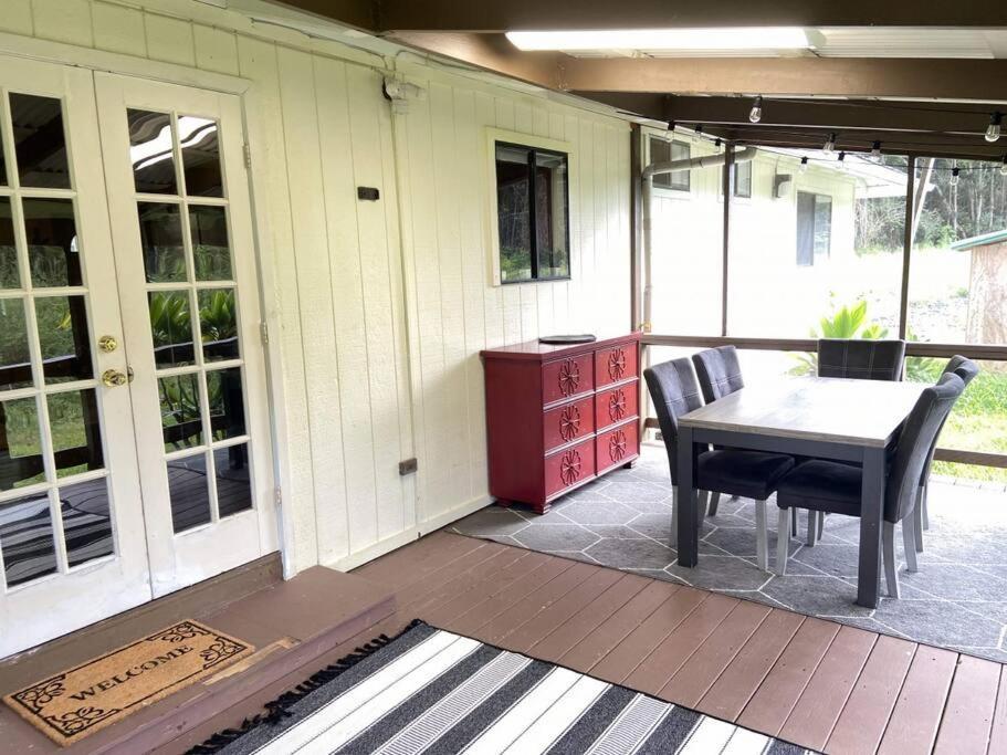 Apartment Peaceful, Private Master Bedroom With Own Bath Near Hilo, With Ac! *