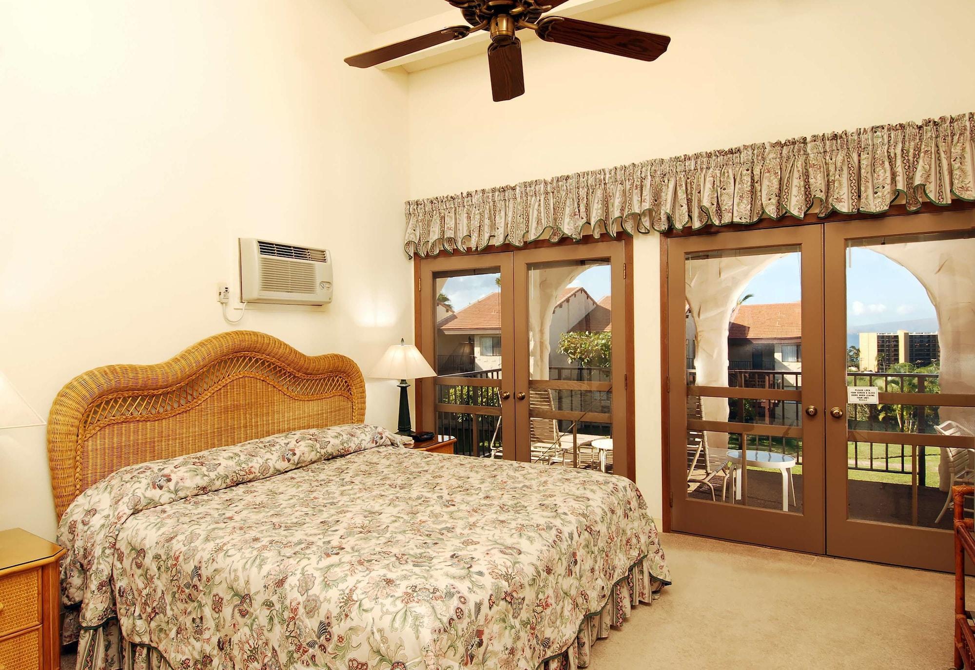 Aston Maui Hill Aparthotel