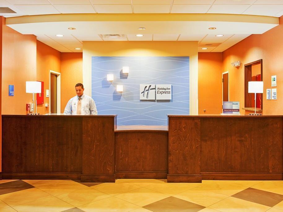 Resort Express & By Ihg