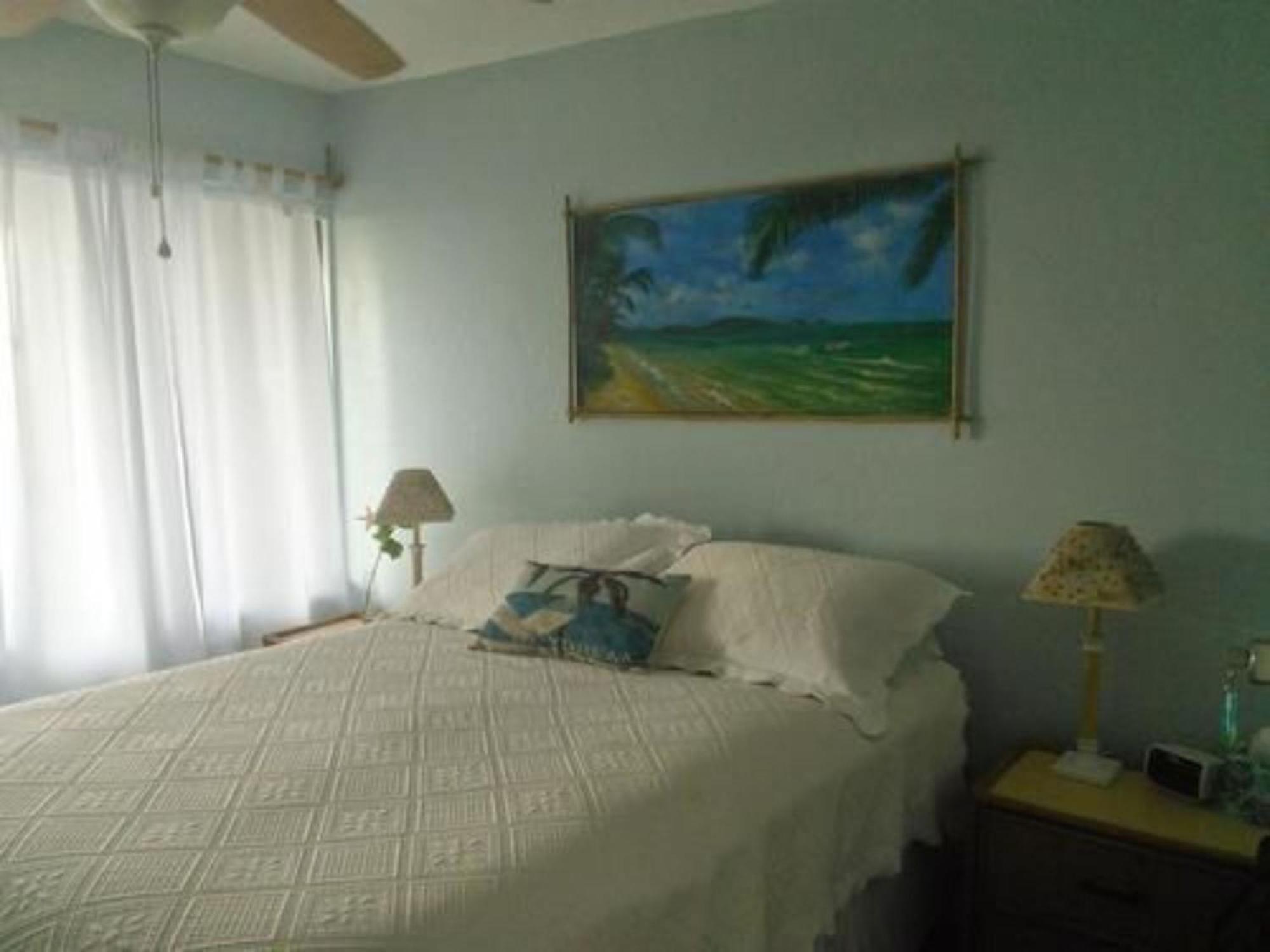 Hale-hoola Bed & Breakfast 4*