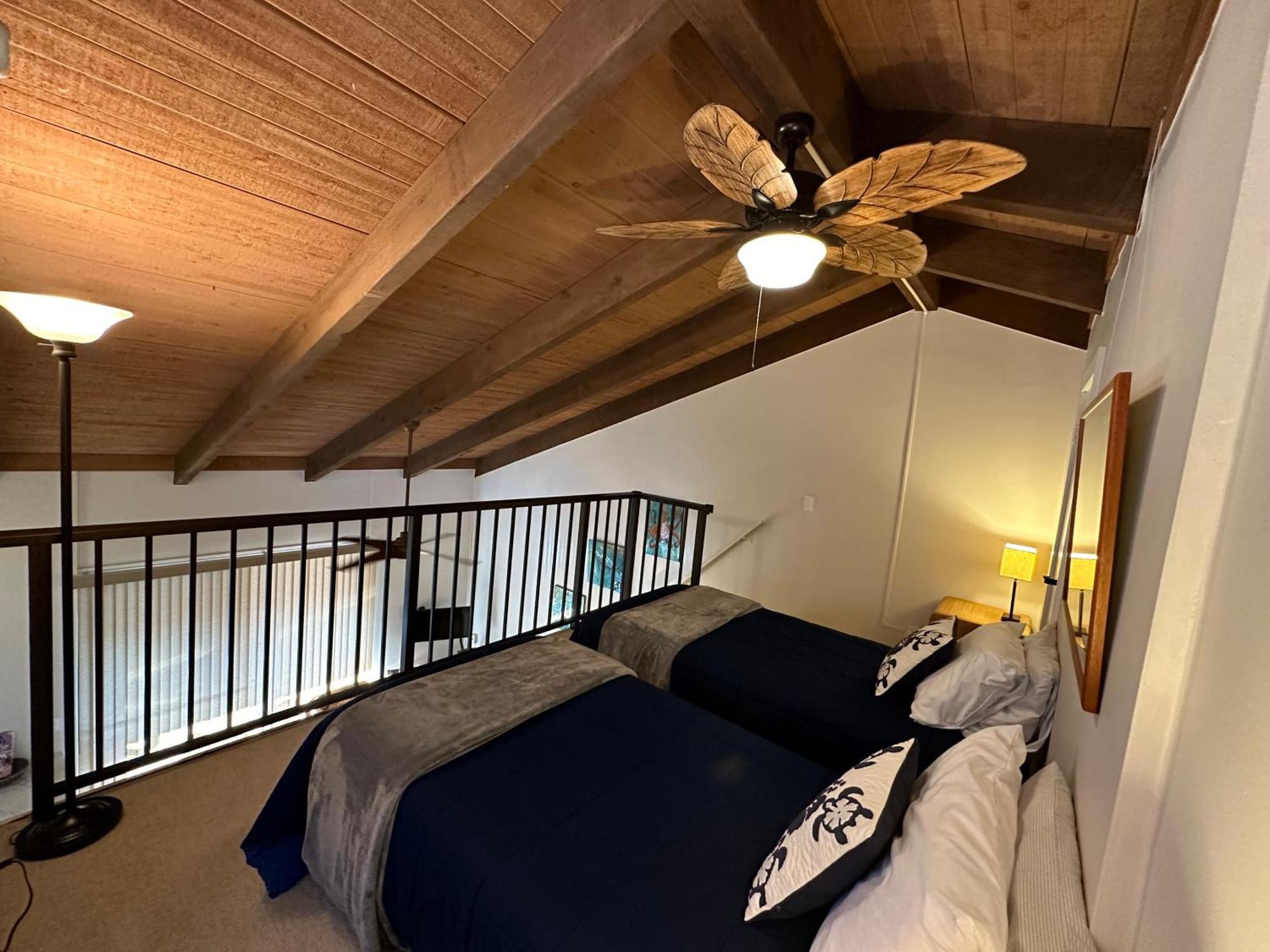 Apartment Oceanfront Penthouse With Loft Kailua-Kona