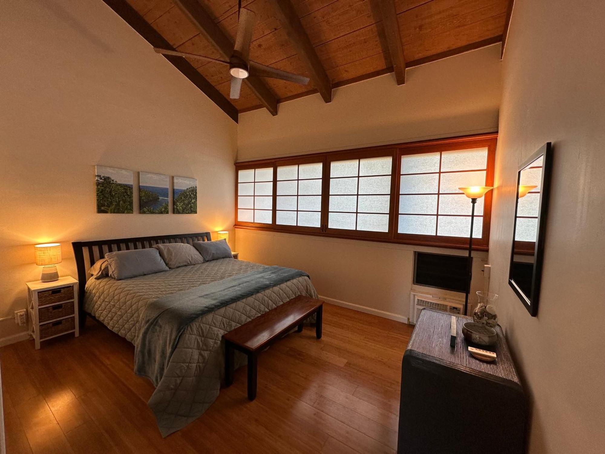 Oceanfront Penthouse With Loft *