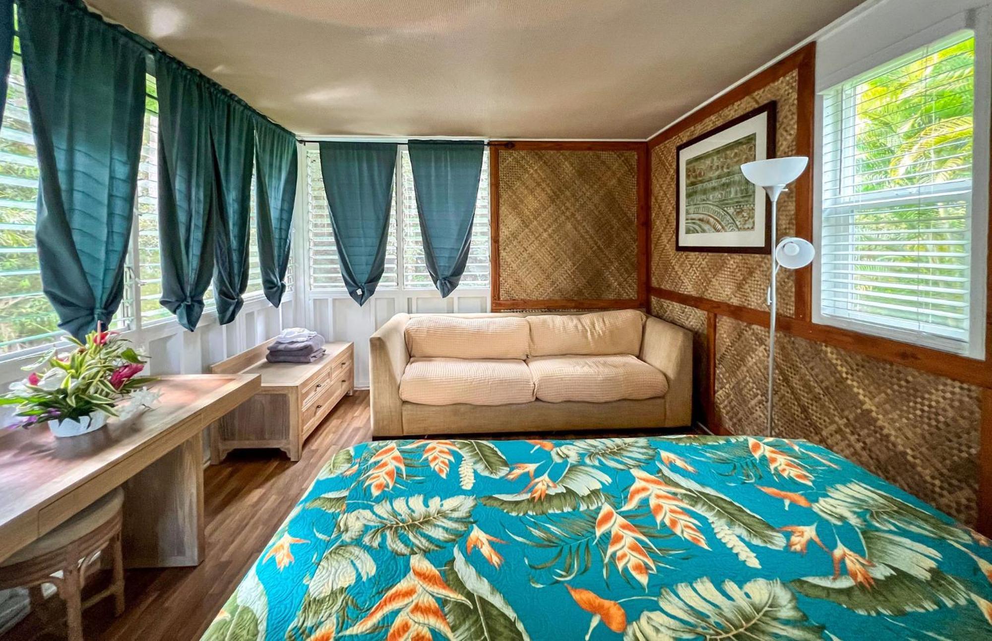 Hawaiian Sanctuary Eco Retreat Center Pahoa